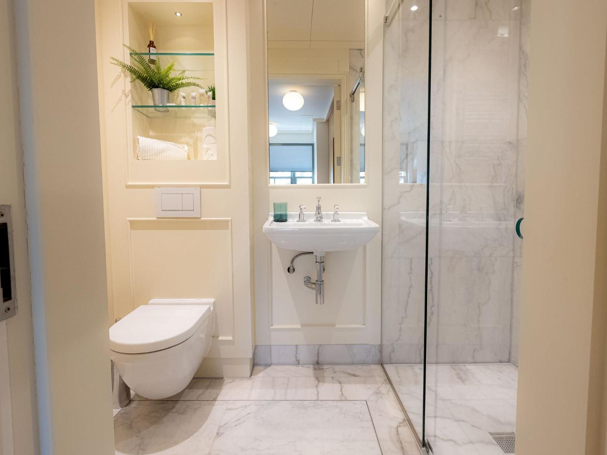 Modern Deluxe Five Bedroom House Near Chalk Farm Station By Belvilla Лондон Екстериор снимка
