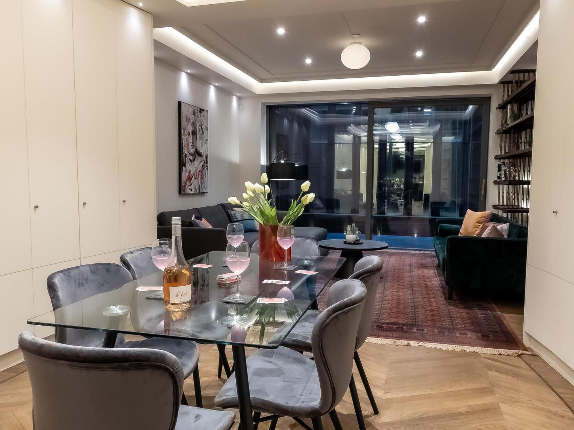 Modern Deluxe Five Bedroom House Near Chalk Farm Station By Belvilla Лондон Екстериор снимка